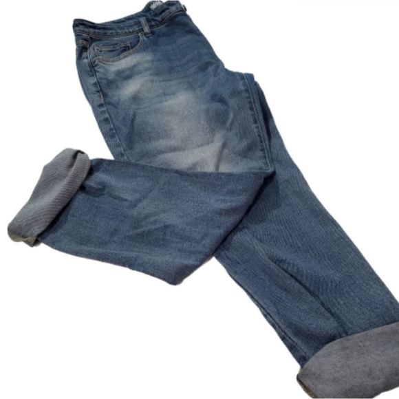 Mossimo boyfriend jeans nwot - Picture 1 of 3